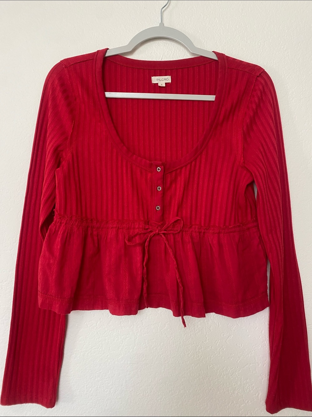 Pilcro Red Ribbed Scoop-Neck Peplum crop Tie-Front Long Sleeve Top